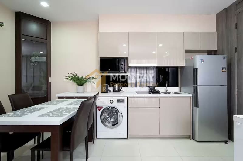 Trapezo Sukhumvit 16 : ทราเพโซ สุขุมวิท 16, กรุงเทพ, ซอยสุขุมวิท 16, คลองเตย, กรุงเทพ, 52 ตร.ม., คอนโด ขาย, โดย Neeranuch Somprasong, 500385440 - DDproperty.com