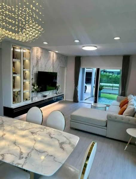 Chaiyaphruek Ramindra Expressway-Chatuchot, Bangkok, Kanchanapisek Road, Sam Wa Tawan Tok, Khlong Sam Wa, Bangkok, 3 Bedrooms, 165 sqm, Single Detached House For Rent, by Khun Eve, 500385451 - DDproperty.com