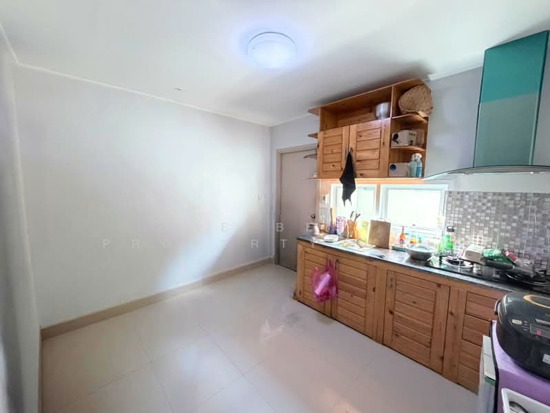 ณฐาวดี เลคไซด์ ศรีราชา (Nattawadee Lakeside), Chon Buri (Pattaya), Bueng, Si Racha, Chon Buri (Pattaya), 2 Bedrooms, 100 sqm, Semi-Detached House (Twin House) For Sale, by The Best Property บอส, 500385461 - DDproperty.com
