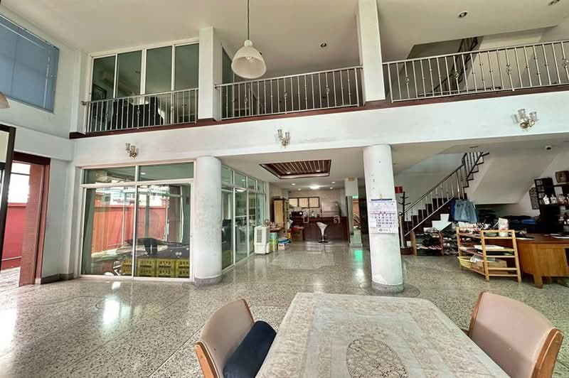 เสนานิคม 1 พหลโยธิน, Bangkok, Chan Kasem, Chatuchak, Bangkok, 4 Bedrooms, 600 sqm, Single Detached House For Sale, by คุณเปิ้ล, 500385533 - DDproperty.com
