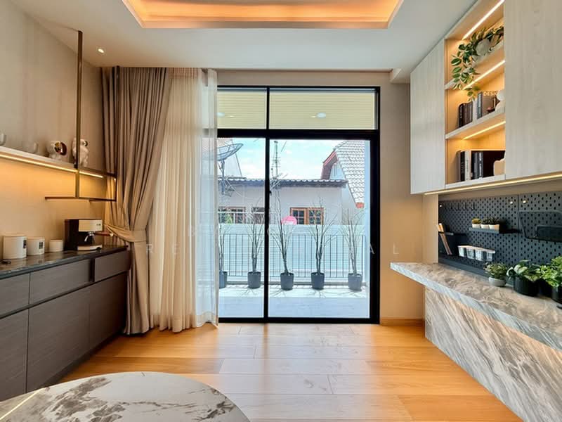 The Master Sukhumvit-On Nut, Bangkok, On Nut 17, Suan Luang, Bangkok, 4 Bedrooms, 587 sqm, Single Detached House For Rent, by Bangkok Residential, 500385568 - DDproperty.com