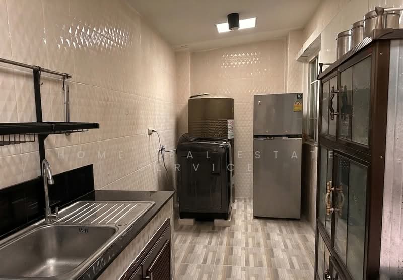 Golden City Pinklao-Charansanitwong, Nonthaburi, Bang Kruai-Sainoi Road, Bang Kruai, Bang Kruai, Nonthaburi, 4 Bedrooms, 130 sqm, Townhouse For Sale, by HOME Real Estate Service, 500385587 - DDproperty.com