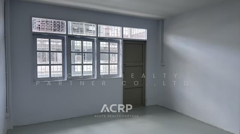 Newly Renovated 4-Storey Commercial Building for Rent – Prime Location Near MRT Yaek Fai Chai, Bangkok, Ban Chang Lo, Bangkok Noi, Bangkok, , 200 sqm, Shophouse For Rent, by Acute Realty Partner Co.,Ltd., 500385609 - DDproperty.com