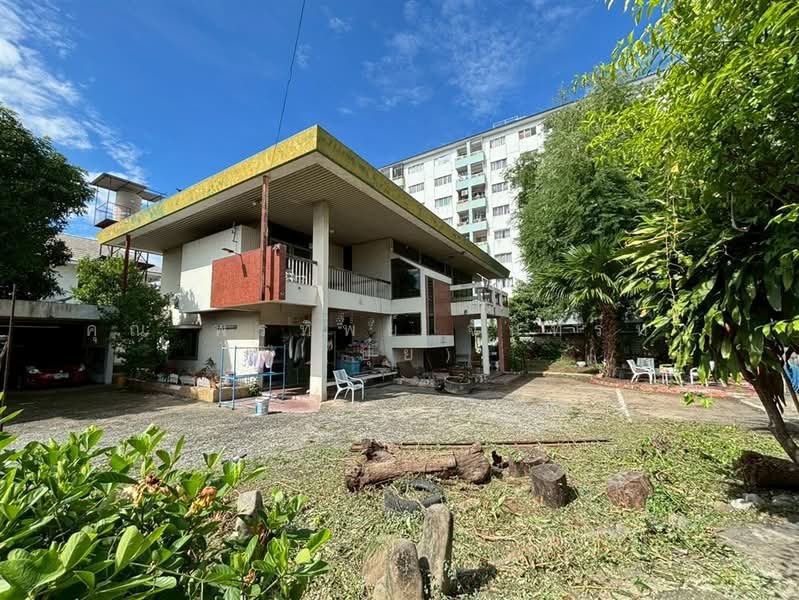 ที่ดินเเถมบ้านเดี่ยว 249 ตร.ว. หมู่บ้านศานตินิเวศน์ ตรงข้ามแม็คโคร บางกะปิ ซอยลาดพร้าว115, กรุงเทพ, ถนนลาดพร้าว, คลองจั่น, บางกะปิ, กรุงเทพ, 996 ตร.ม., ที่ดิน ขาย, โดย คุณ พรทิพย์ จันทร์หา (ปุ๋ย), 500385640 - DDproperty.com