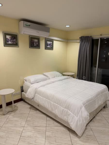 Witthayu Complex, Bangkok, 1673 New Petchaburi Road, Makkasan, Ratchathewi, Bangkok, 2 Bedrooms, 89 sqm, Condo For Rent, by Bencharong (Yok) Treerat-a-na-wat, 500385657 - DDproperty.com