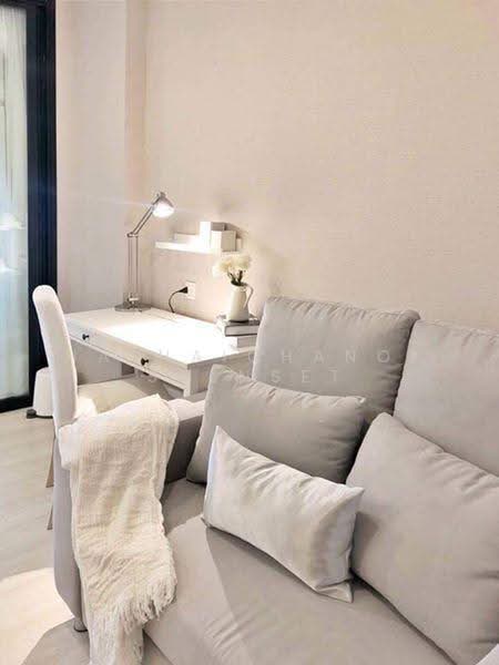Life Asoke, Bangkok, Asoke-Dindang Road, Bang Kapi, Huai Khwang, Bangkok, 1 Bedroom, 36 sqm, Condo For Rent, by Hathaichanok Saenset, 500385668 - DDproperty.com