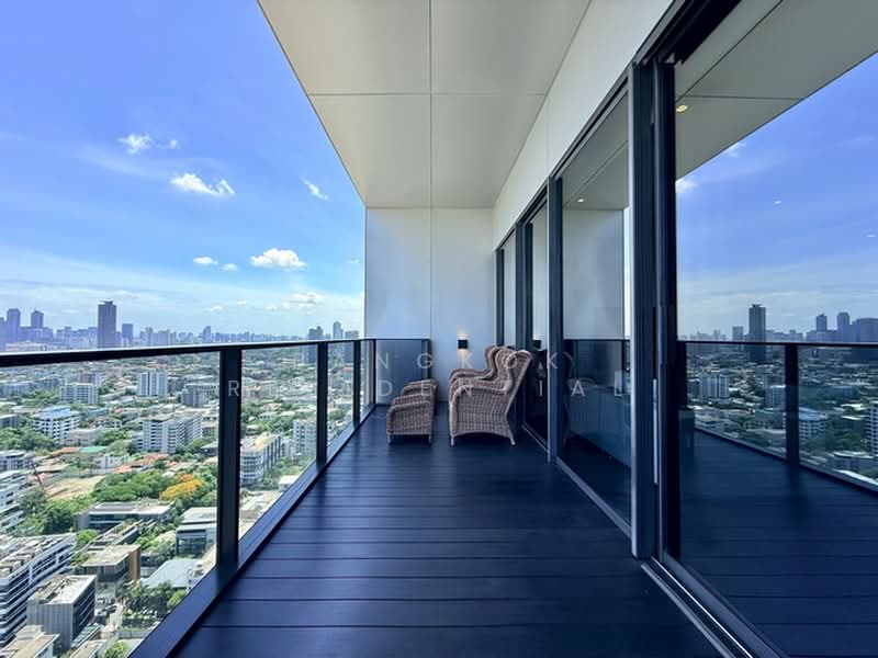 Tela Thonglor 13, Bangkok, 233 Soi Sukhumvit 55, Sukhumvit Road, Khlong Tan Nua, Watthana, Bangkok, 3 Bedrooms, 200 sqm, Condo For Rent, by Bangkok Residential, 500385686 - DDproperty.com