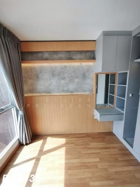 Lumpini Place Ratchada-Sathu, Bangkok, 501 3 Sathu Pradit 27 Alley, Chong Nonsi, Yan Nawa, Bangkok, 2 Bedrooms, 39 sqm, Condo For Rent, by Susira Prueksawun, 500385716 - DDproperty.com