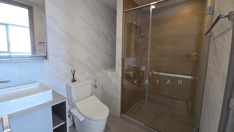 Taka Haus, Bangkok, 99 Soi Ekamai 10, Khlong Tan Nua, Watthana, Bangkok, 1 Bedroom, 35 sqm, Condo For Rent, by Tanakrit Chotbuddkayan, 500385734 - DDproperty.com