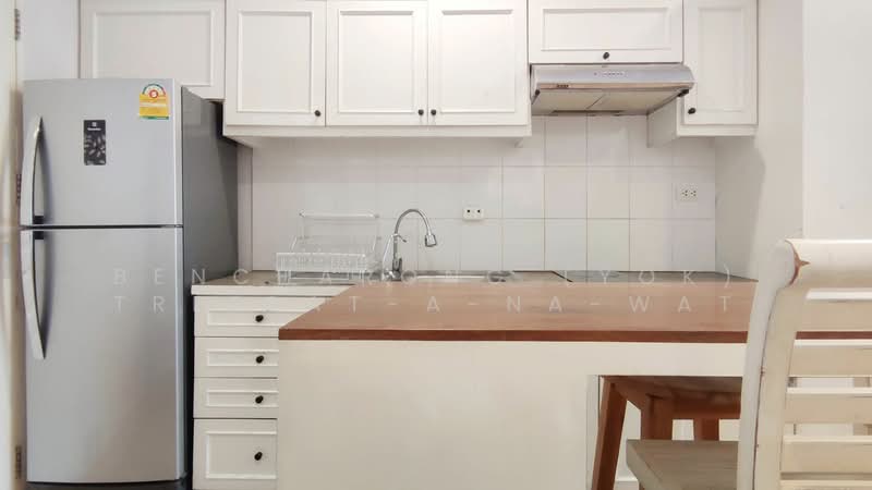 The Maple Sathon-Narathiwat, Bangkok, Narathiwatratchanakharin, Thung Wat Don, Sathon, Bangkok, 2 Bedrooms, 60 sqm, Condo For Rent, by Bencharong (Yok) Treerat-a-na-wat, 500385745 - DDproperty.com
