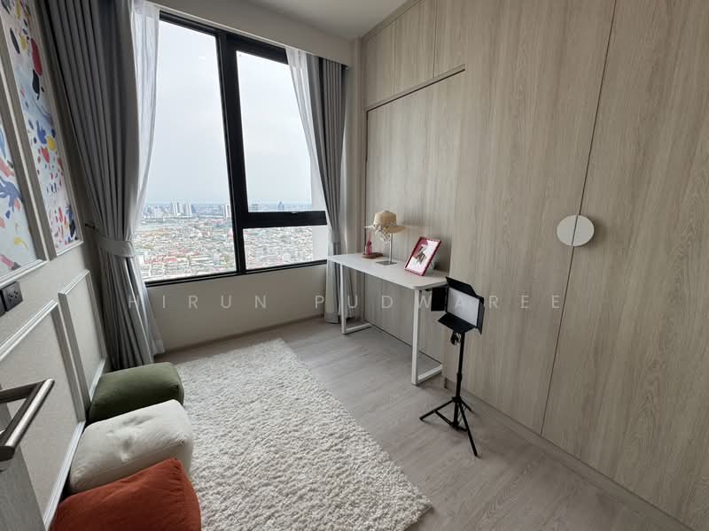 Reference Sathorn-Wongwianyai, Bangkok, Krung Thonburi 2 Alley, Bang Lam Phu Lang, Khlong San, Bangkok, 2 Bedrooms, 64 sqm, Condo For Sale, by Hirun Pudwaree, 500385765 - DDproperty.com