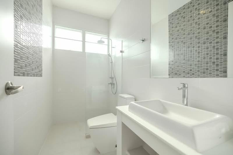 Panya Pattanakarn Village, Bangkok, Soi Phatthanakarn 30, Suan Luang, Bangkok, 4 Bedrooms, 550 sqm, Single Detached House For Rent, by ตะวัน ขันเงิน, 500385772 - DDproperty.com