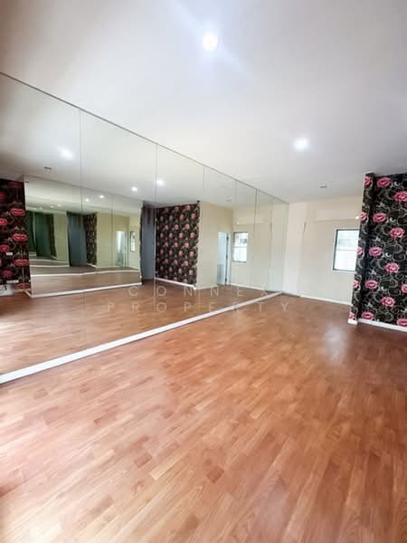 The Metro Sathorn-Kanlapaphruek, Bangkok, Kanlapaphruek Road, Bang Wa, Phasi Charoen, Bangkok, 3 Bedrooms, 135 sqm, Townhouse For Sale, by Connex Property, 500385781 - DDproperty.com