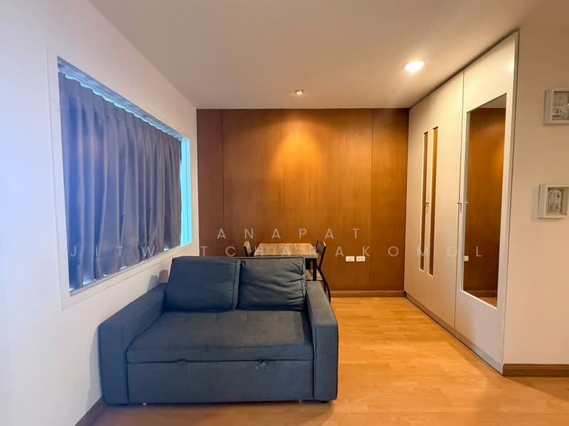 St Louis Grand Terrace : เซ็นต์ห ลุยส์ แกรนด์ เทอเรส, กรุงเทพ, ซอย สาทร 11 S Sathon Rd, ยานนาวา, สาทร, กรุงเทพ, 47 ตร.ม., คอนโด ให้เช่า, โดย Tanapat Jitwatcharakomol, 500385795 - DDproperty.com