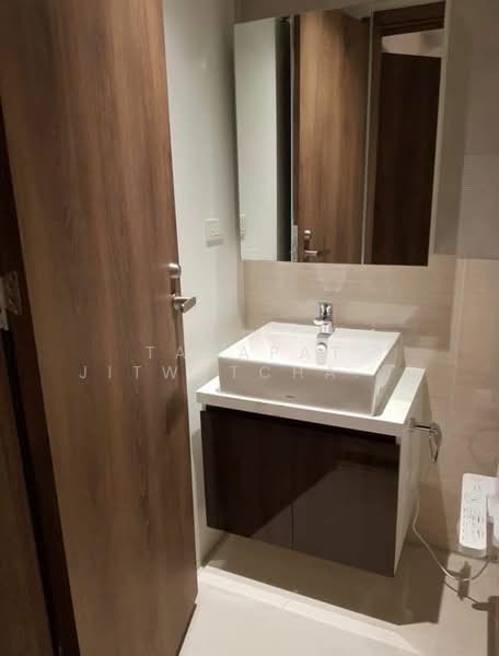 Runesu Thonglor 5, Bangkok, 82 Padi Madi Alley, Khlong Tan Nua, Watthana, Bangkok, 2 Bedrooms, 59 sqm, Condo For Sale, by Tanapat Jitwatcharakomol, 500385799 - DDproperty.com