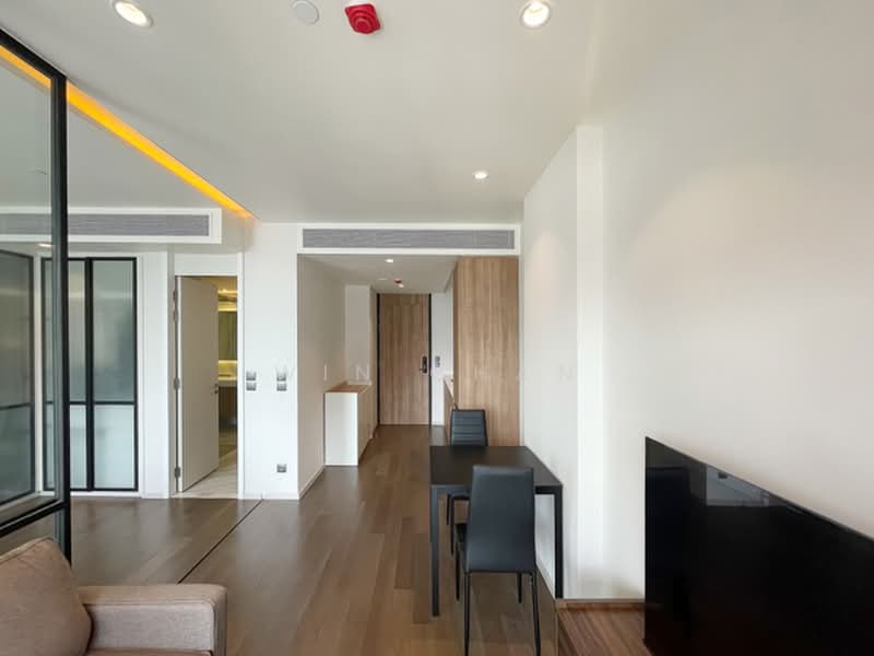 MUNIQ Sukhumvit 23, Bangkok, 17 Sukhumvit 23, Khlongtoei Nua, Watthana, Bangkok, 1 Bedroom, 43 sqm, Condo For Sale, by Win Chan, 500385814 - DDproperty.com
