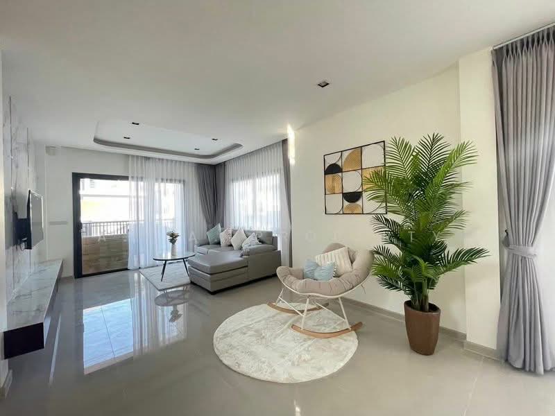 Patta Element, Chon Buri (Pattaya), Ta Khian Tia, Bang Lamung (Pattaya), Chon Buri (Pattaya), 3 Bedrooms, 250 sqm, Villa For Rent, by A.T.A. Property, 500385856 - DDproperty.com