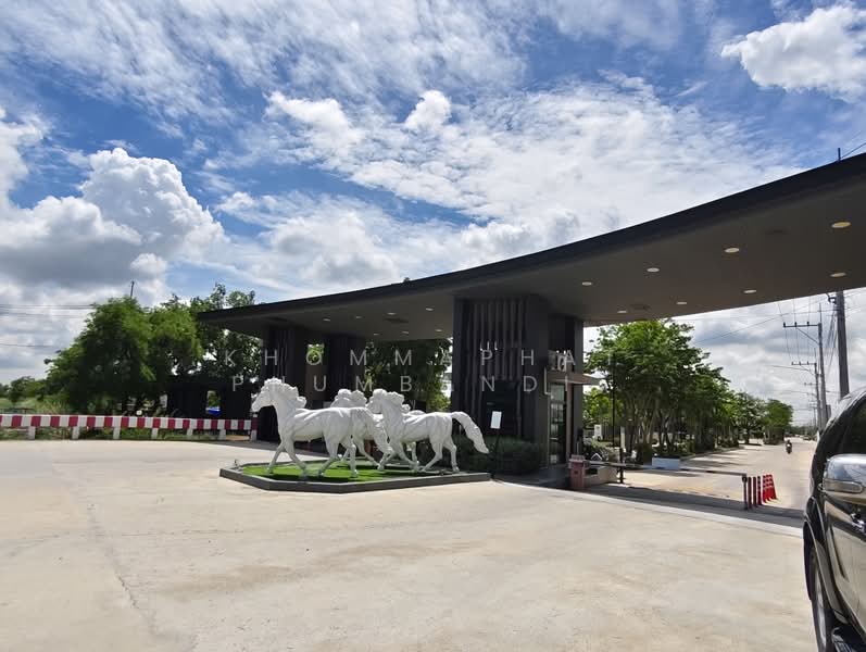 Saenmanee Nature Amata City Modern Luxury Home, Chon Buri (Pattaya), Bang Nang, Phan Thong, Chon Buri (Pattaya), 2 Bedrooms, 83 sqm, Semi-Detached House (Twin House) For Sale, by Khommaphat Phumbandit, 500385881 - DDproperty.com