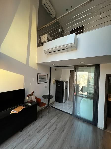 IDEO Mobi Asoke, Bangkok, New Petchaburi Road, Bang Kapi, Huai Khwang, Bangkok, 1 Bedroom, 45 sqm, Condo For Rent, by Tanapat Jitwatcharakomol, 500385889 - DDproperty.com