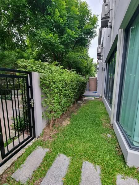 The Sonne Srinakarin-Bangna, Bangkok, Soi Chumchon Mahat Thai 3, Bangna-Trad Road, Dok Mai, Prawet, Bangkok, 4 Bedrooms, 245 sqm, Single Detached House For Sale, by ณภัทร พรสิริเมธากุล, 500385896 - DDproperty.com