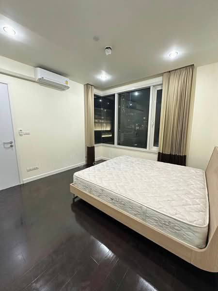 Manhattan Chidlom, Bangkok, 1032 Phetchaburi 32 Alley, Makkasan, Ratchathewi, Bangkok, 1 Bedroom, 60 sqm, Condo For Sale, by Trinnaya Dungsirisangthong, 500385898 - DDproperty.com