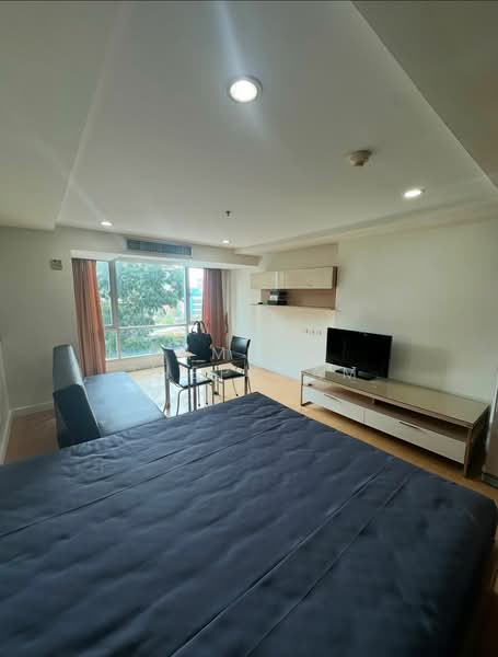 The Trendy, Bangkok, 10 Soi Sukhumvit 13, Khlongtoei Nua, Watthana, Bangkok, 1 Bedroom, 36 sqm, Condo For Rent, by Ramita Theptham, 500385918 - DDproperty.com