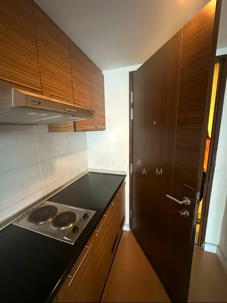 The Trendy, Bangkok, 10 Soi Sukhumvit 13, Khlongtoei Nua, Watthana, Bangkok, 1 Bedroom, 36 sqm, Condo For Rent, by Ramita Theptham, 500385918 - DDproperty.com