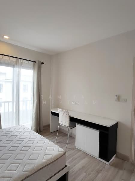 Villa Albero Rama 9, Bangkok, Krungthep Kreetha Road, Saphan Sung, Bangkok, 3 Bedrooms, 170 sqm, Townhouse For Rent, by Ramita Theptham, 500385931 - DDproperty.com