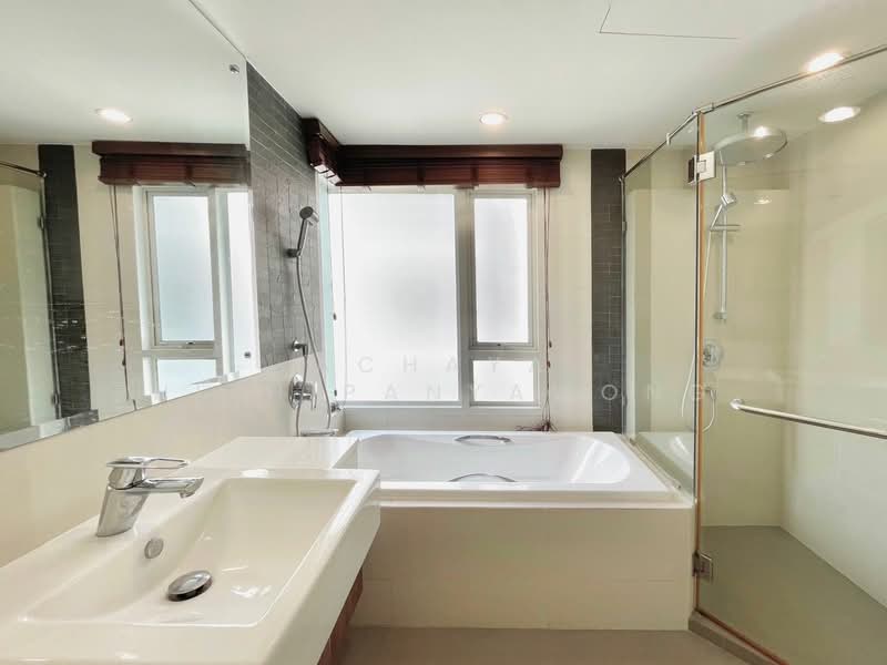 The Crest Sukhumvit 49, Bangkok, Sukhumvit 49, Khlong Tan Nua, Watthana, Bangkok, 2 Bedrooms, 71 sqm, Condo For Rent, by Achaya Nithipanyawong, 500385951 - DDproperty.com