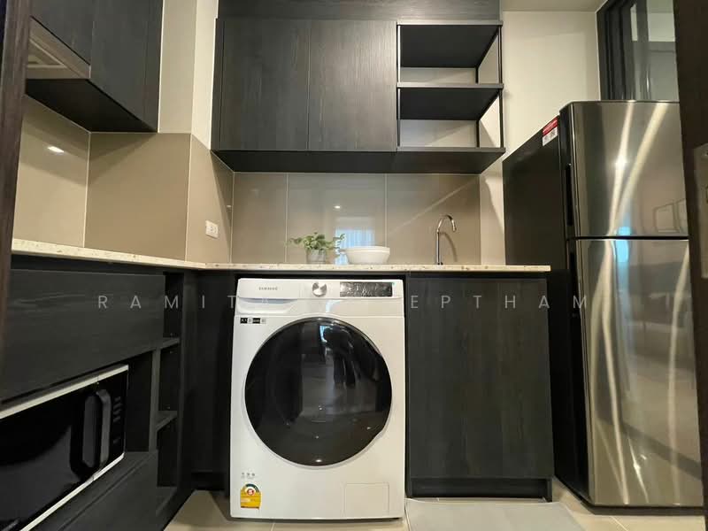 XT Huaikhwang, Bangkok, 244 Ratchadaphisek Road, Huai Khwang, Bangkok, 1 Bedroom, 35 sqm, Condo For Rent, by Ramita Theptham, 500385965 - DDproperty.com