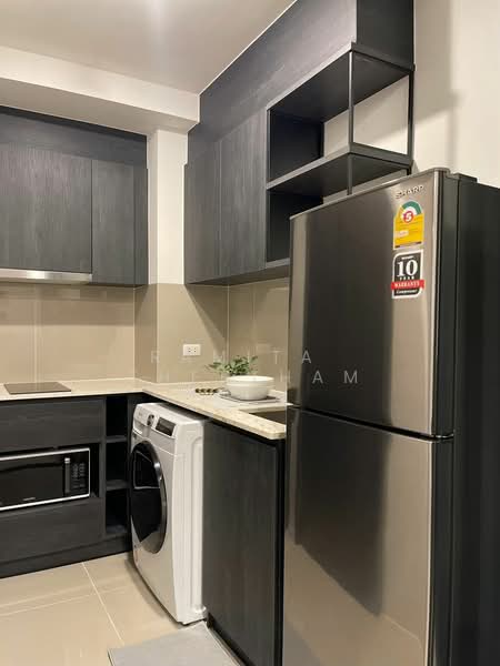 XT Huaikhwang, Bangkok, 244 Ratchadaphisek Road, Huai Khwang, Bangkok, 1 Bedroom, 35 sqm, Condo For Rent, by Ramita Theptham, 500385965 - DDproperty.com