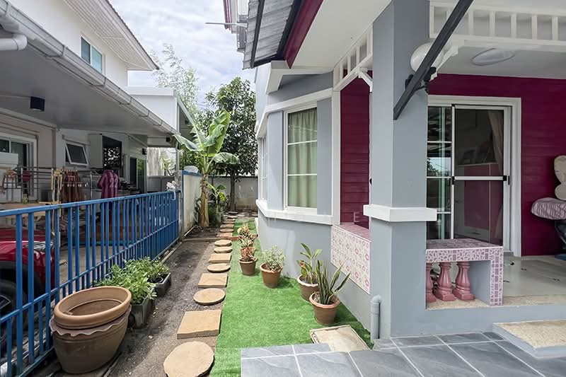 Chonlada Wat Lad Pla Duk, Nonthaburi, Bang Rak Yai, Bang Bua Thong, Nonthaburi, 3 Bedrooms, 160 sqm, Single Detached House For Sale, by NTBHOME, 500385984 - DDproperty.com