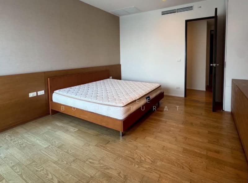 The Madison, Bangkok, Sukhumvit 41, Khlong Tan Nua, Watthana, Bangkok, 3 Bedrooms, 187 sqm, Condo For Rent, by Jakree Buajatturat, 500386004 - DDproperty.com