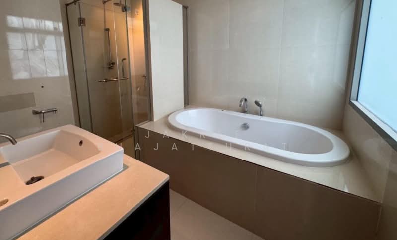 The Madison, Bangkok, Sukhumvit 41, Khlong Tan Nua, Watthana, Bangkok, 3 Bedrooms, 187 sqm, Condo For Rent, by Jakree Buajatturat, 500386004 - DDproperty.com