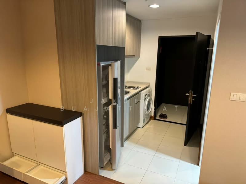 Belle Grand Rama 9, Bangkok, 131 Rama 9 Road, Huai Khwang, Bangkok, 1 Bedroom, 48 sqm, Condo For Rent, by Jakree Buajatturat, 500386056 - DDproperty.com