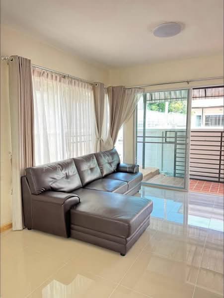 Casa Ville Sriracha-Suan Suea : คาซ่า วิลล์ ศรีราชา-สวนเสือ, ชลบุรี, 350 ถนน 3241, สุรศักดิ์, ศรีราชา, ชลบุรี, 150 ตร.ม., บ้านเดี่ยว ให้เช่า, โดย A House Property Co.,Ltd., 500386087 - DDproperty.com