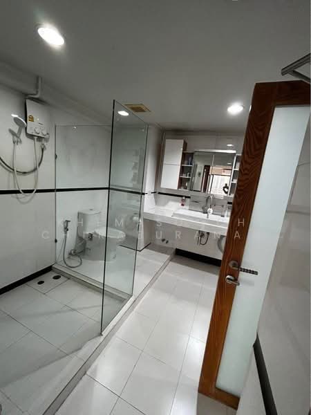 Saranjai Mansion, Bangkok, Soi Sukhumvit 6, Khlong Toei, Bangkok, 2 Bedrooms, 150 sqm, Condo For Sale, by Khemasooch Chiraburanan, 500386094 - DDproperty.com