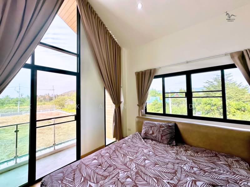 Large 2-Storey Family Home on 1 Rai Plot | Wang Pong, Pranburi, Prachuap Khiri Khan, Wang-Pong, Pran Buri, Prachuap Khiri Khan, 3 Bedrooms, 180 sqm, Single Detached House For Sale, by Kanokkarn Brendle, 500386095 - DDproperty.com