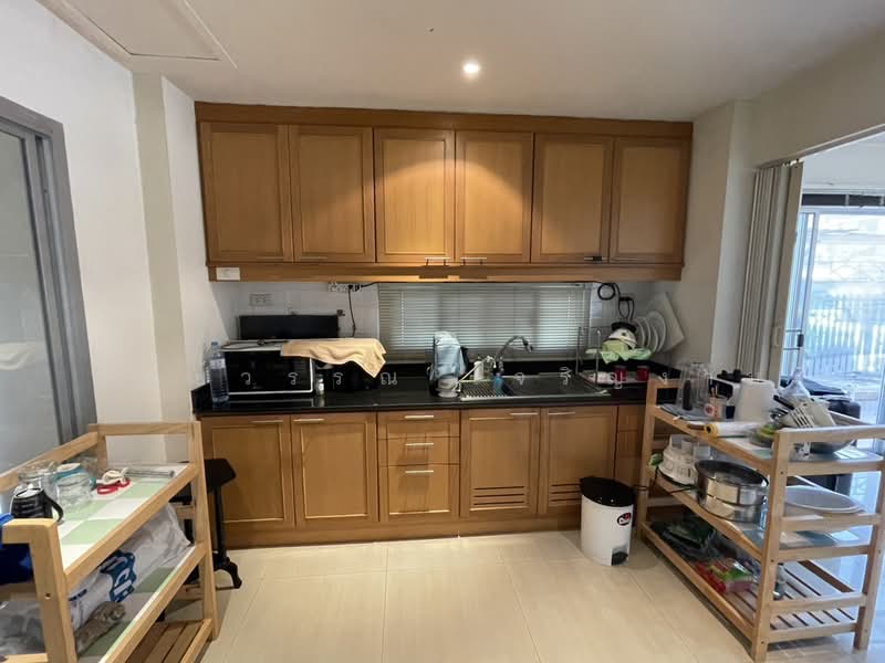 Land for sale in Vibhavadi 27, Toong Song Hong, Laksi, Bangkok, Bangkok, กำแพงเพชร 6, Thung Song Hong, Lak Si, Bangkok, 3 Bedrooms, 240 sqm, Townhouse For Sale, by Tippawan Charoengam, 500386103 - DDproperty.com