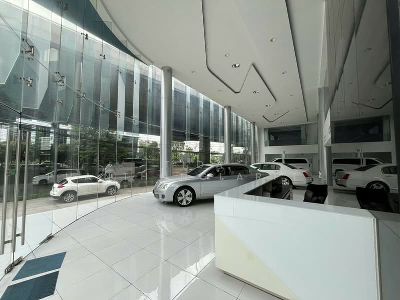 or Rent: Car Showroom, Rama 9, 900 sq.m., Bangkok, Suan Luang, Suan Luang, Bangkok, , 900 sqm, Office Space For Rent, by Tida phanthonglarptawee, 500386151 - DDproperty.com
