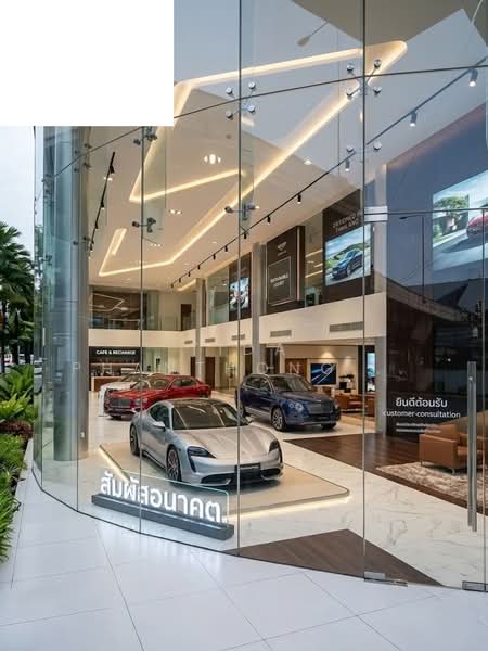 or Rent: Car Showroom, Rama 9, 900 sq.m., Bangkok, Suan Luang, Suan Luang, Bangkok, , 900 sqm, Office Space For Rent, by Tida phanthonglarptawee, 500386151 - DDproperty.com