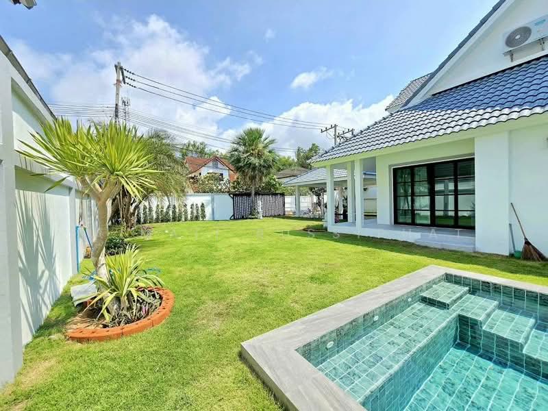 Central Park 5 Village, Chon Buri (Pattaya), Nong Krabok 10, Nong Pru, Bang Lamung (Pattaya), Chon Buri (Pattaya), 4 Bedrooms, 360 sqm, Single Detached House For Sale, by Saimaii Russiphat, 500386164 - DDproperty.com
