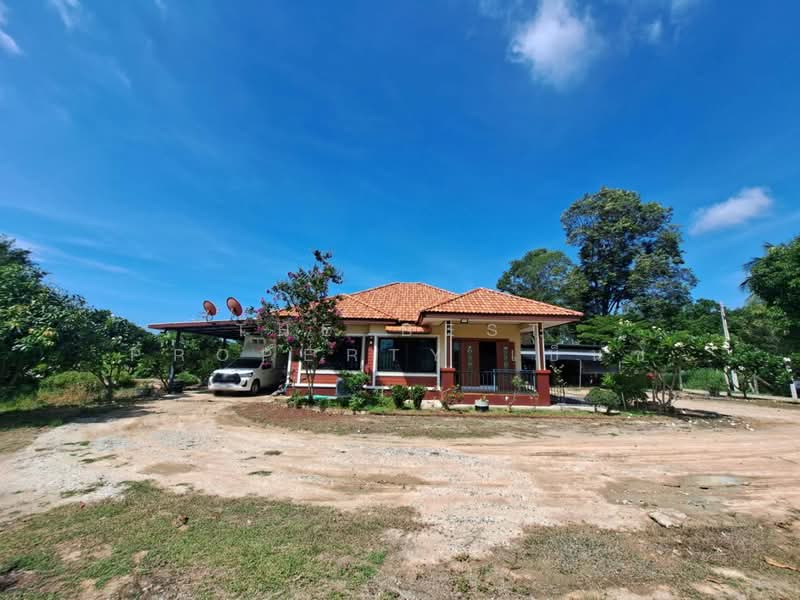 บ้านเดี่ยวพร้อมที่ดินหนองกรด นครสวรรค์, นครสวรรค์, หนองกรด, เมืองนครสวรรค์, นครสวรรค์, 200 ตร.ม., บ้านเดี่ยว ขาย, โดย The Best Property เบ็นซ์, 500386167 - DDproperty.com