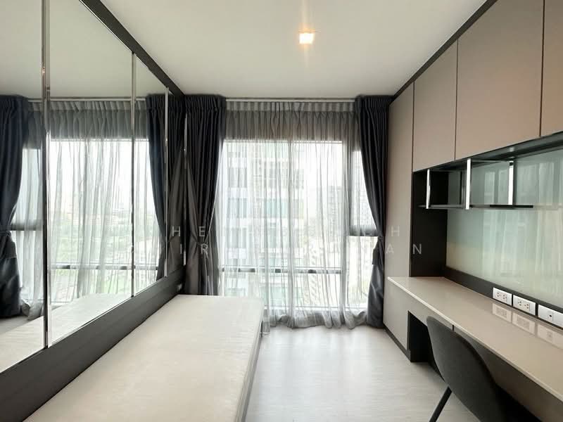 Rhythm Sukhumvit 36-38, Bangkok, 55 Soi Sukhumvit 36, Sukhumvit Road, Phra Kanong, Khlong Toei, Bangkok, 2 Bedrooms, 55 sqm, Condo For Sale, by Khemasooch Chiraburanan, 500386182 - DDproperty.com