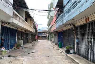 ขาย - ทาวน์โฮม เจริญนคร 62 ซ.ธรนินทร์ แขวงดาวคะนอง เขตธนบุรี กรุงเทพมหานคร 10600, กรุงเทพ