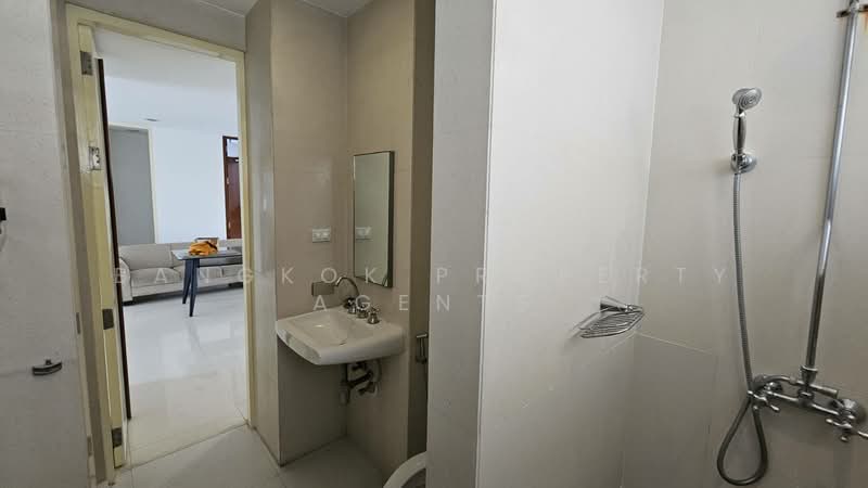 AA Court, Bangkok, 90 Sukhumvit 26, Khong Tan, Khlong Toei, Bangkok, 3 Bedrooms, 240 sqm, Condo For Rent, by BANGKOK PROPERTY AGENTS, 500386244 - DDproperty.com