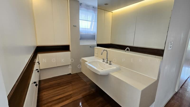 AA Court, Bangkok, 90 Sukhumvit 26, Khong Tan, Khlong Toei, Bangkok, 3 Bedrooms, 240 sqm, Condo For Rent, by BANGKOK PROPERTY AGENTS, 500386244 - DDproperty.com