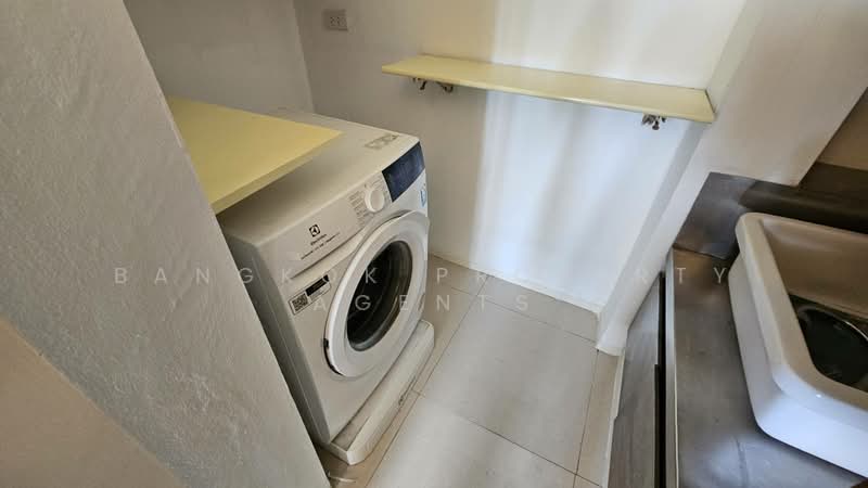 AA Court, Bangkok, 90 Sukhumvit 26, Khong Tan, Khlong Toei, Bangkok, 3 Bedrooms, 240 sqm, Condo For Rent, by BANGKOK PROPERTY AGENTS, 500386244 - DDproperty.com