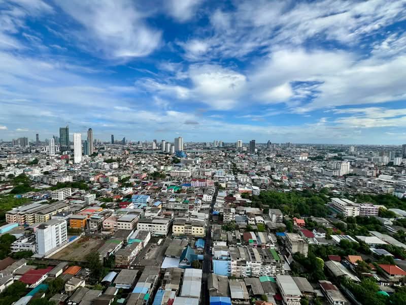 Reference Sathorn-Wongwianyai, Bangkok, Krung Thonburi 2 Alley, Bang Lam Phu Lang, Khlong San, Bangkok, 1 Bedroom, 32 sqm, Condo For Rent, by Sompob Buaparungsri, 500386248 - DDproperty.com