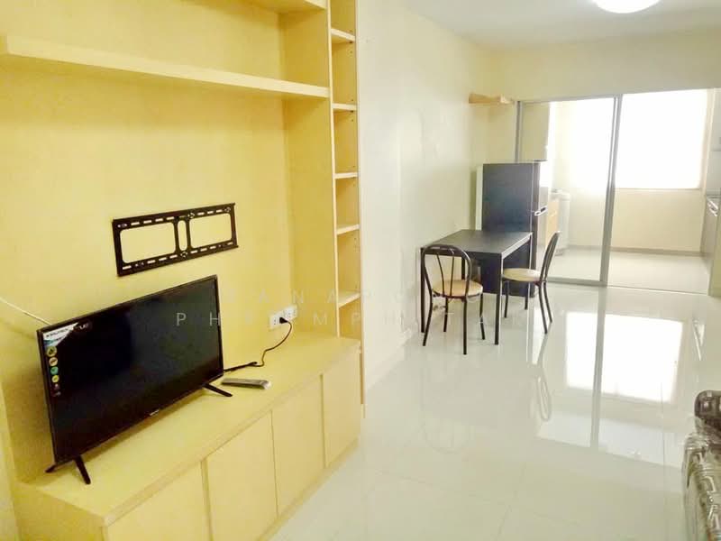 City Resort Ratchada-Huaykwang, Bangkok, 300 Prachautid Rd., Huai Khwang, Bangkok, 2 Bedrooms, 60 sqm, Condo For Sale, by Manapong Phromphitak, 500386284 - DDproperty.com